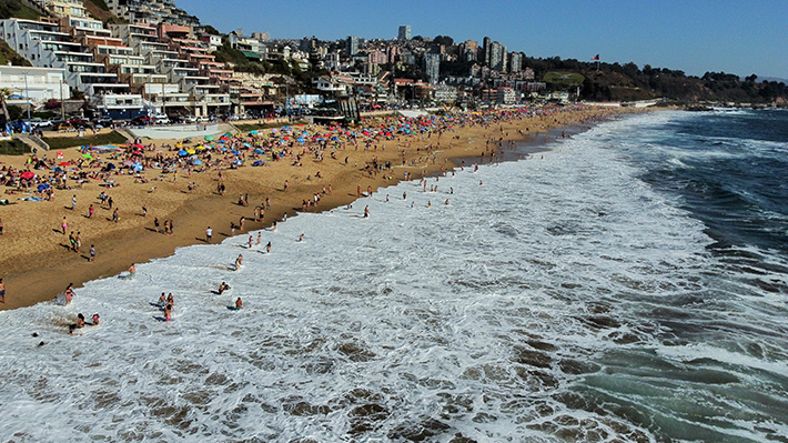"Temporada de recuperación", inseguridad e incendios: El balance del verano de los gremios turísticos