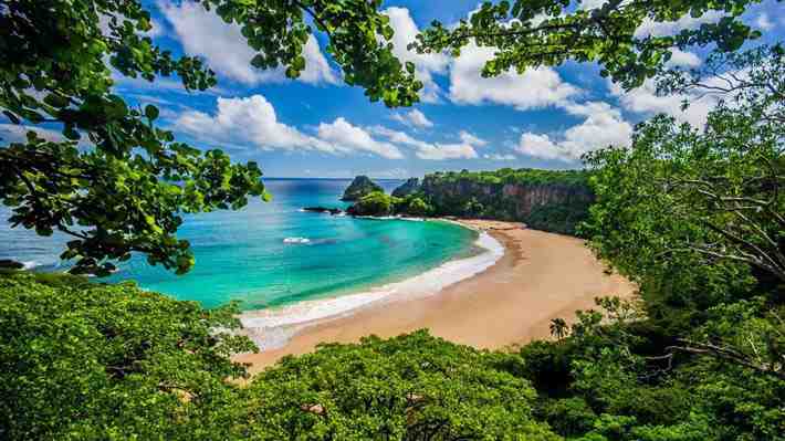 Una brasileña lidera el ranking: Conoce las 25 mejores playas del mundo elegidas este 2023