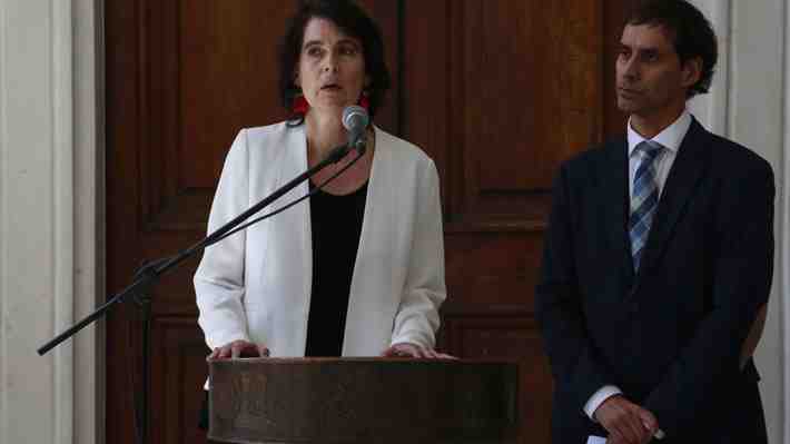 Verónica Undurraga, presidenta de la Comisión Experta: "Construyamos juntos sin que nadie quede fuera"
