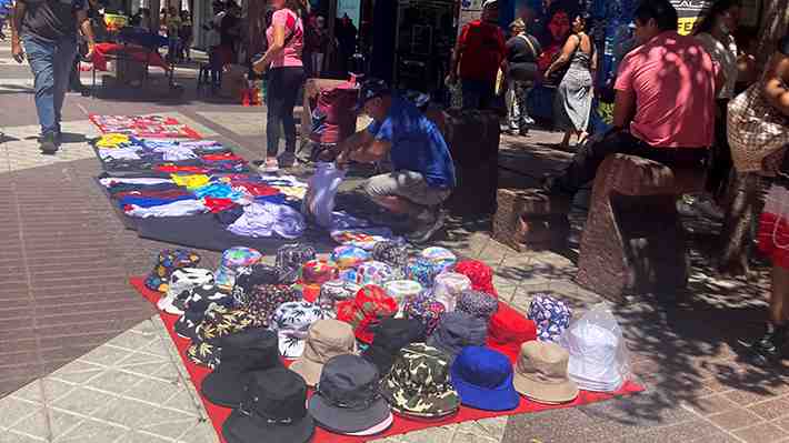 CNC valora fallo que obliga a erradicar el comercio ambulante en Paseo Ahumada: "Es una señal potente"