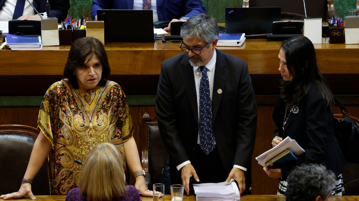 Impasse Delgado-Ávila fue clave en resultado de tributaria y Uriarte dice que votación debería estar "sobre la coyuntura"