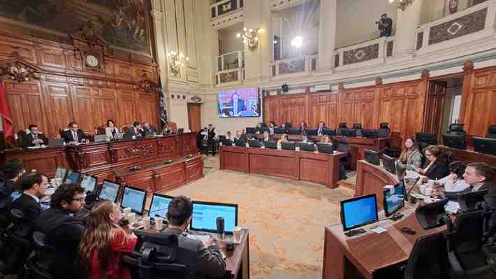 Mesa de Comisión dice que todos los temas se "debatirán" y que propuesta de índice de Constitución "no es camisa de fuerza"