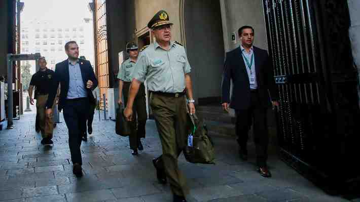 Del caso Orsini a la citación de Yáñez a La Moneda: Las semanas de "matices" entre Carabineros y el oficialismo