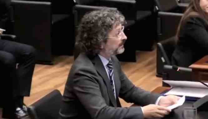 Abogado del CDE afirma que existe una petición de indulto por el estallido social que está "en tramitación"