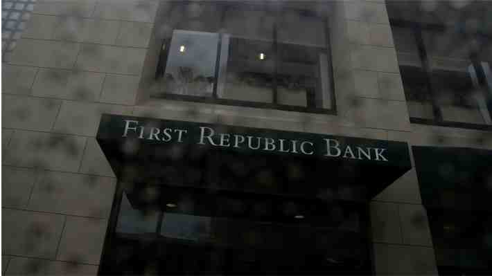 Otro en riesgo: Banca de EE.UU. se une para salvar a First Republic Bank y planea rescate por US$30.000 millones