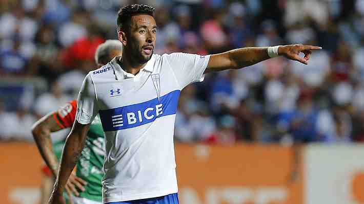 El mal momento de Isla en la UC: El jugador analiza partir y hay un mercado que le interesa