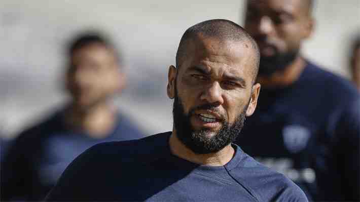 Revelan más detalles de la nueva vida de Dani Alves en la cárcel