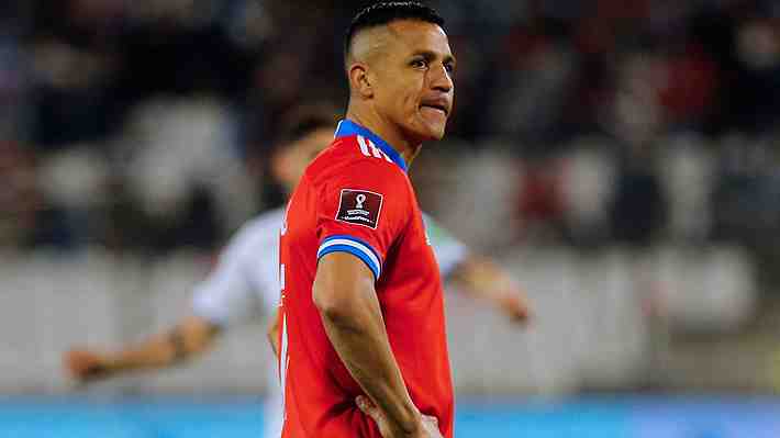 Alexis Sánchez sepulta a la "Generación Dorada", entra al debate sobre el recambio y responde hasta cuándo jugará en la "Roja"