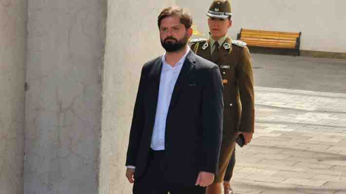 Boric ante críticas al oficialismo por apoyo a Carabineros: "Vale la pena reflexionar respecto a nuestras actuaciones en el pasado"