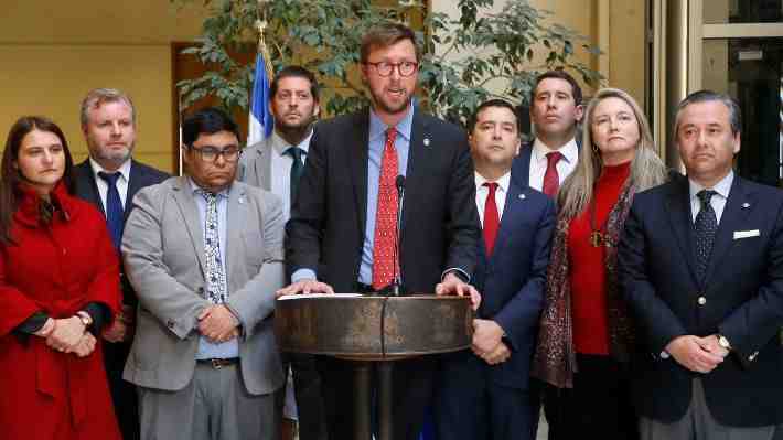 Diputados republicanos acusan obstrucción del oficialismo para suspender semana distrital y abordar caso Monsalve